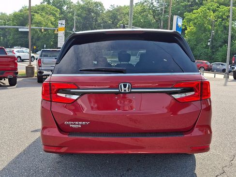 Used 2022 Honda Odyssey EX image 5