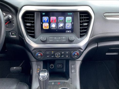 Used 2017 GMC Acadia SLT image 22