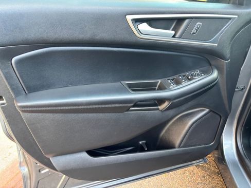 Used 2021 Ford Edge SEL w/ Convenience Package AWD/4WD image 18