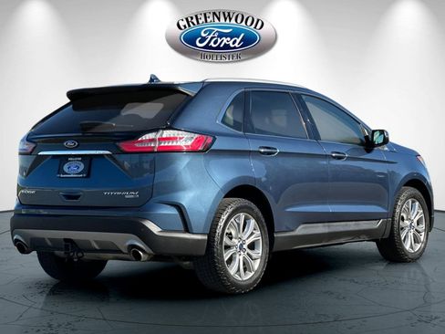 Used 2019 Ford Edge Titanium w/ Cold Weather Package image 4