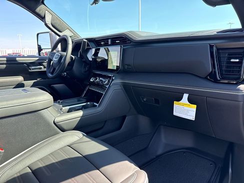 New 2026 GMC Sierra 2500 AT4X AWD/4WD image 43