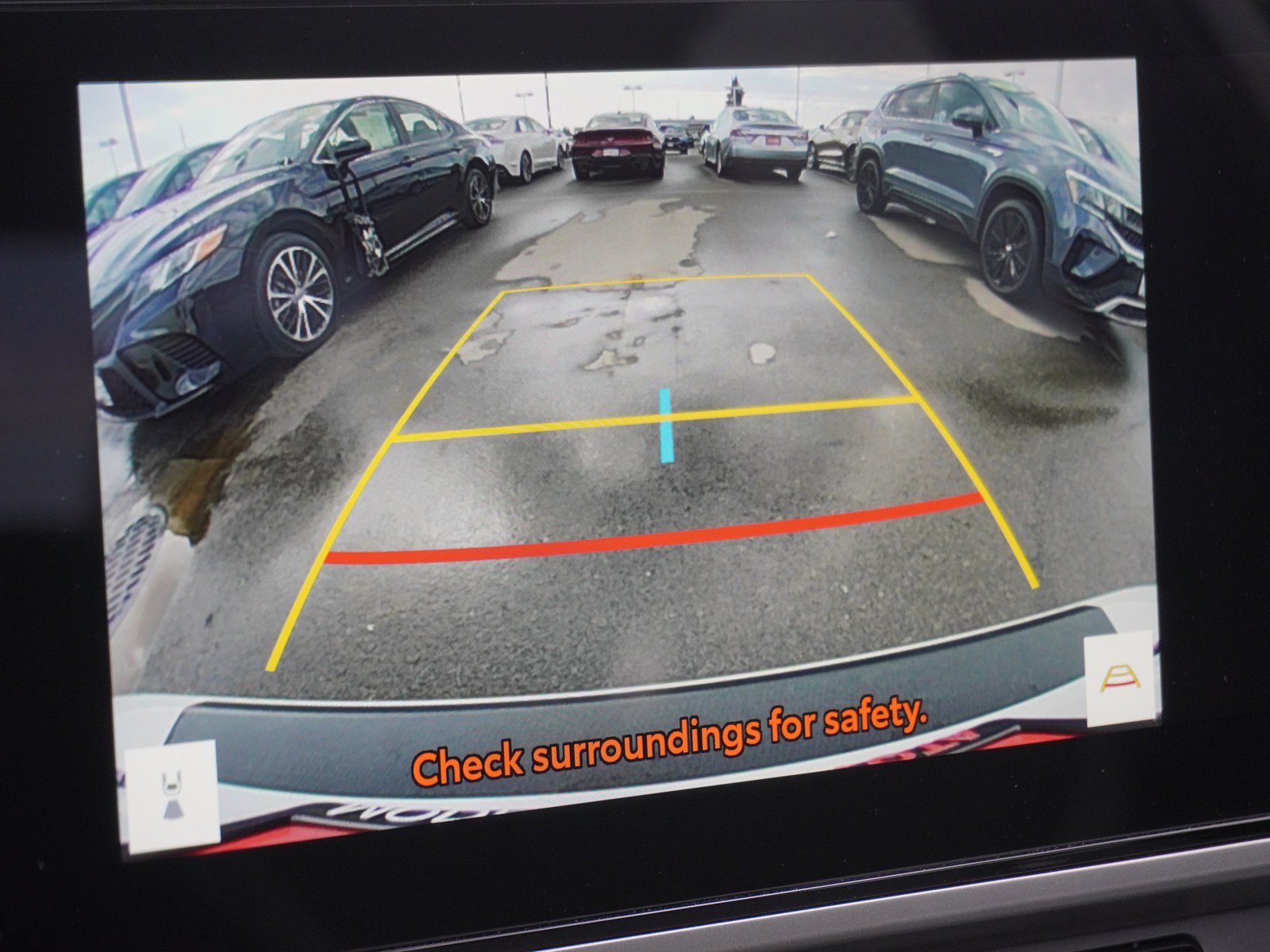 Used 2025 Toyota Camry SE w/ Multimedia Upgrade Package FWD image 25