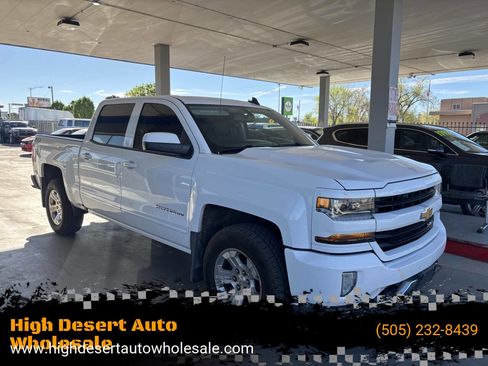 Used 2018 Chevrolet Silverado 1500 LT w/ All Star Edition AWD/4WD image 1