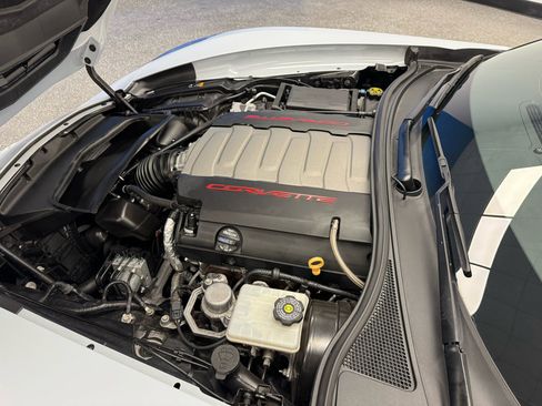 Used 2019 Chevrolet Corvette Stingray Convertible w/ Battery Protection Package image 23