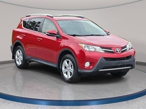 Used 2013 Toyota RAV4 XLE AWD/4WD image 3