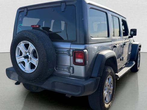 Used 2020 Jeep Wrangler Unlimited Sport S AWD/4WD image 3