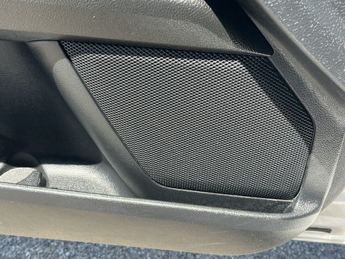 Used 2019 Ford Fusion SEL FWD image 29