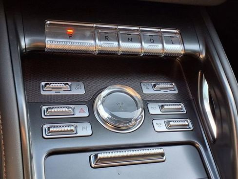New 2026 Lincoln Nautilus Premier AWD/4WD image 15
