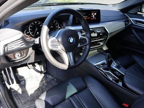 Used 2018 BMW M550i xDrive AWD/4WD image 14