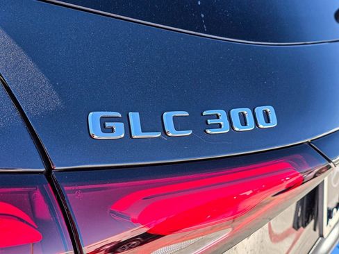 New 2026 Mercedes-Benz GLC 300 4MATIC image 7