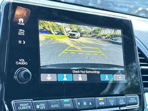 Used 2024 Honda Odyssey Touring image 20