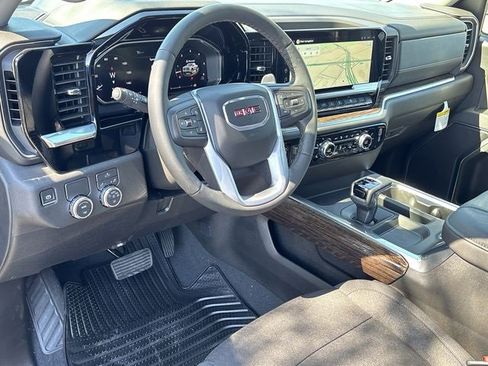 New 2026 GMC Sierra 1500 Elevation image 22