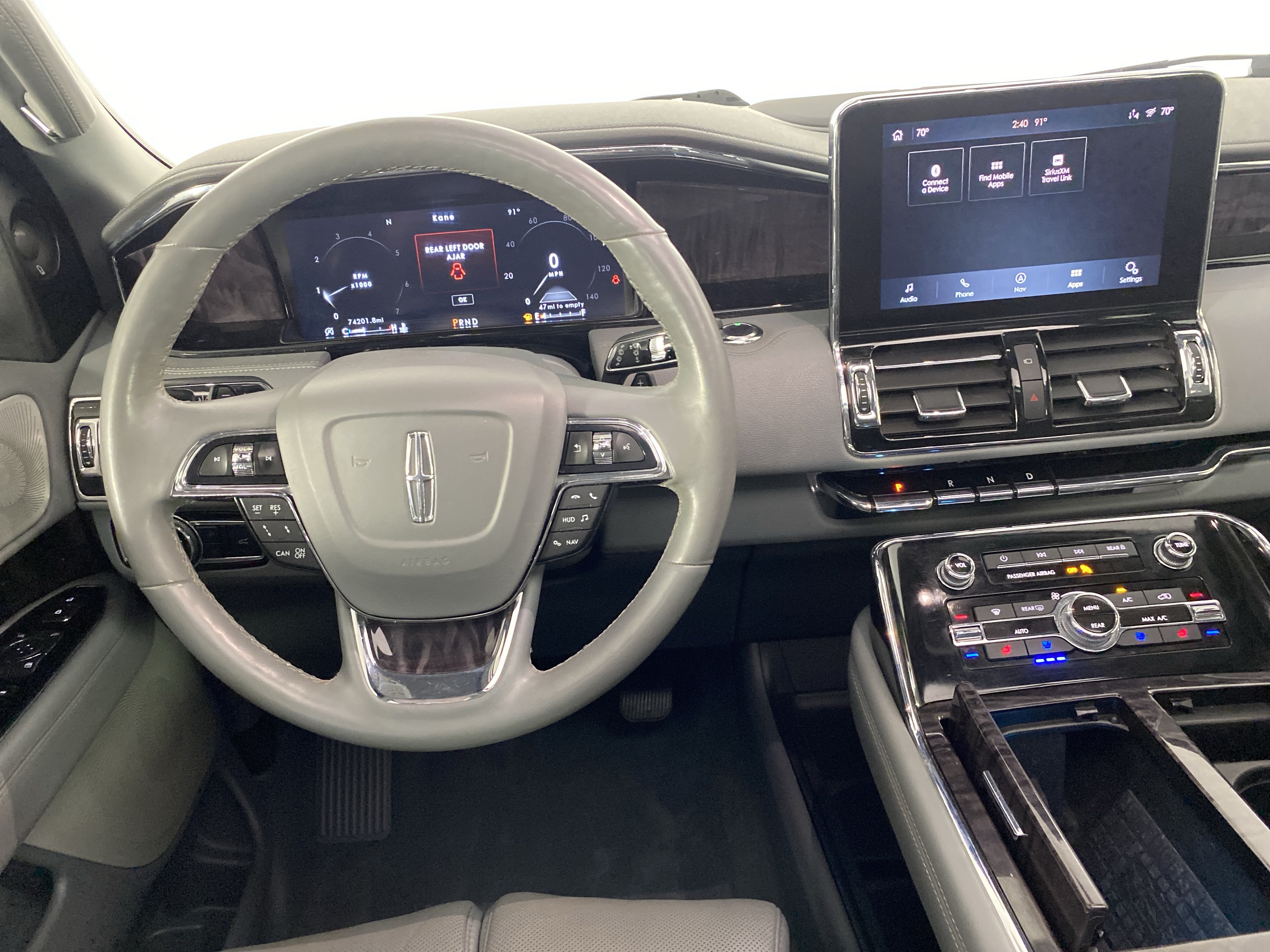 Used 2021 Lincoln Navigator Reserve w/ Luxury Package AWD/4WD image 40