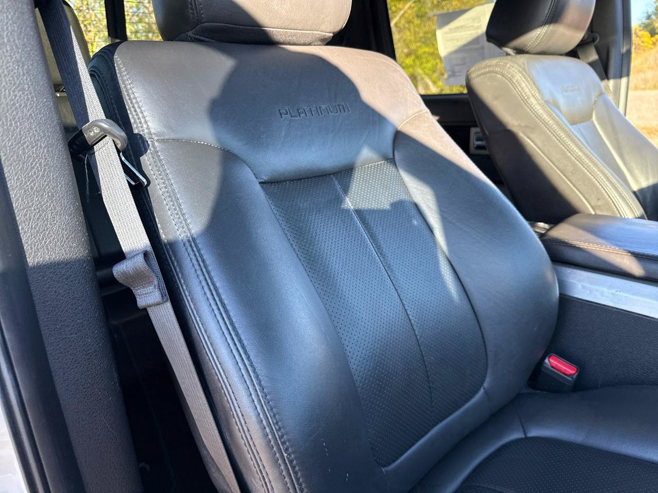 Used 2013 Ford F150 Platinum AWD/4WD image 26
