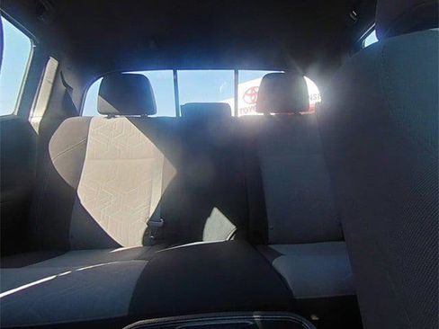 Certified 2021 Toyota Tacoma TRD Off-Road image 36