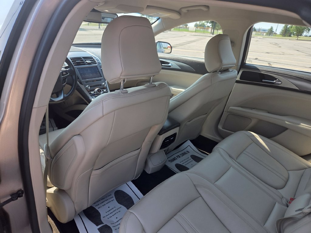 Used 2020 Lincoln MKZ AWD w/ Convenience Package image 47