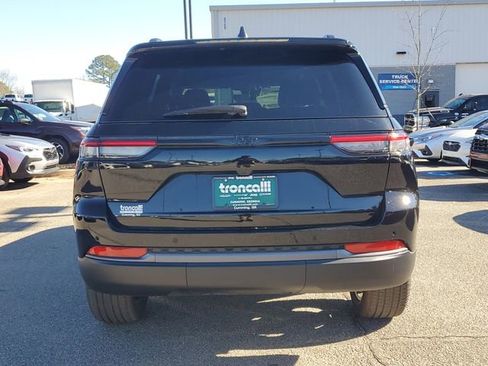 New 2026 Jeep Grand Cherokee Limited w/ Limited Altitude Package RWD image 5