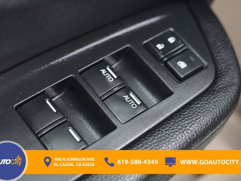 Used 2016 Honda Pilot Touring image 20