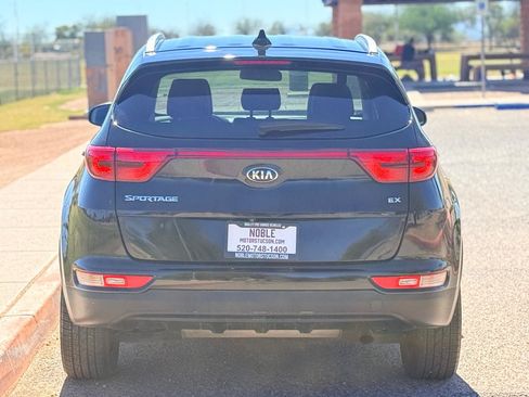 Used 2017 Kia Sportage EX FWD image 4