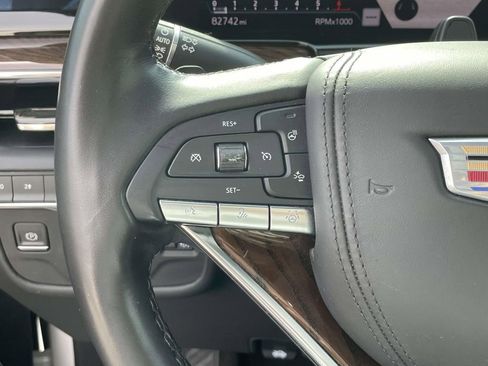 Used 2022 Cadillac Escalade ESV Sport Platinum w/ Heavy-Duty Trailer Package image 25