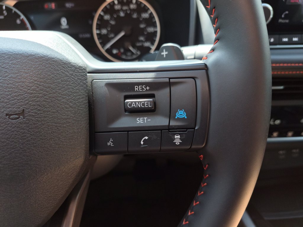 Certified 2026 Nissan Rogue SV AWD/4WD image 27