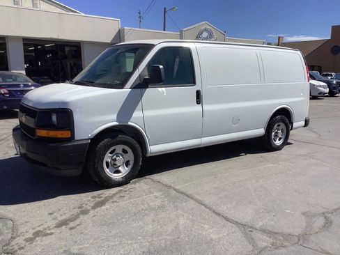 Used 2003 Chevrolet Express 1500 image 22
