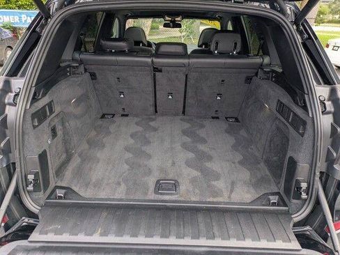 Used 2021 BMW X5 M50i AWD/4WD image 18