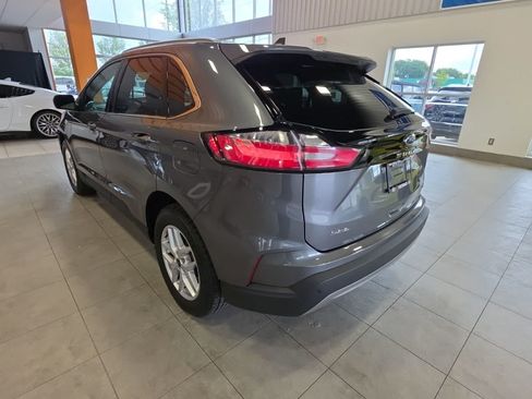 Used 2024 Ford Edge SEL w/ Convenience Package AWD/4WD image 12