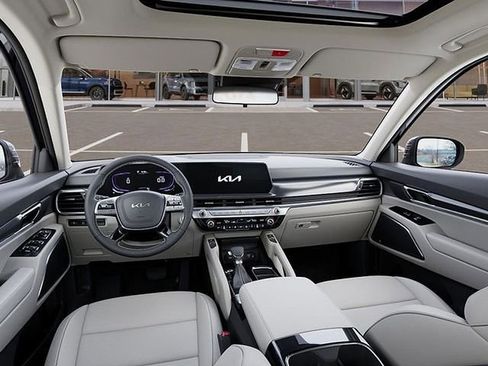New 2025 Kia Telluride S image 19