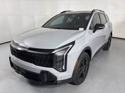 New 2026 Kia Sportage X-Line AWD/4WD image 4