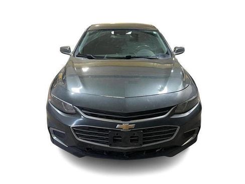 Used 2017 Chevrolet Malibu Hybrid w/ Driver Confidence Package image 9