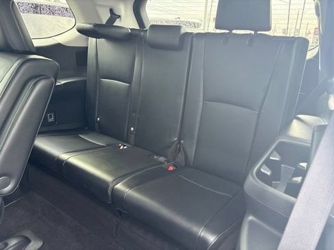 Used 2024 Toyota Grand Highlander AWD image 6