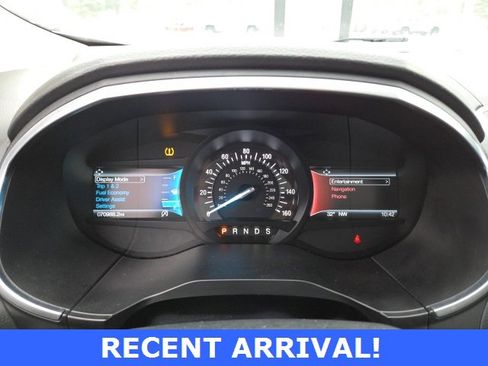 Used 2019 Ford Edge Titanium w/ Canadian Touring Package image 19