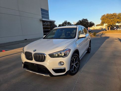 Used 2018 BMW X1 sDrive28i image 8