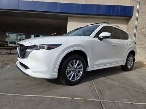 Certified 2025 MAZDA CX-5 AWD 2.5 S image 2