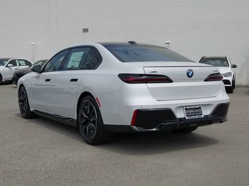 New 2026 BMW 750e xDrive AWD/4WD image 17