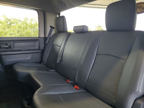 Used 2016 RAM 2500 Tradesman w/ Chrome Appearance Group AWD/4WD image 8