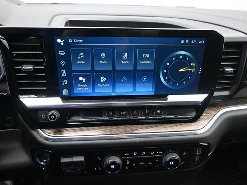 Used 2024 Chevrolet Silverado 2500 LT w/ Convenience Package image 17