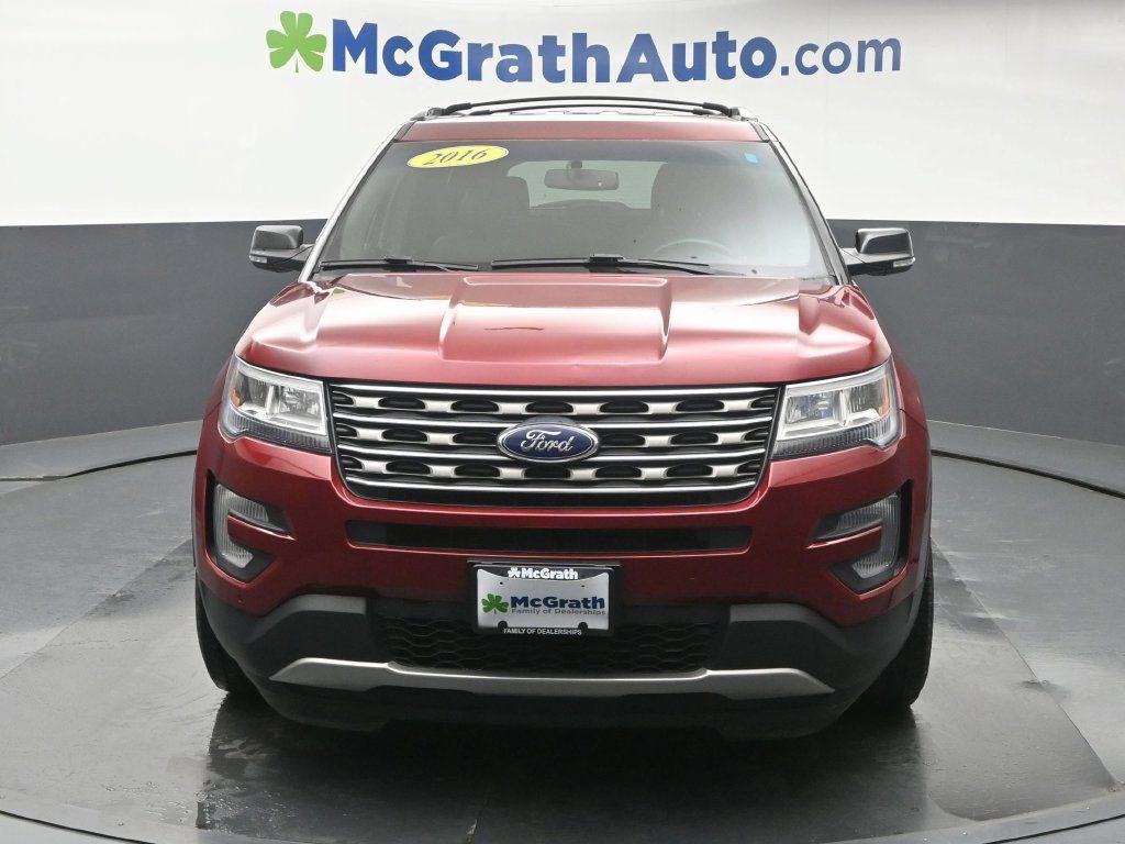 Used 2016 Ford Explorer XLT w/ Equipment Group 202A FWD image 6