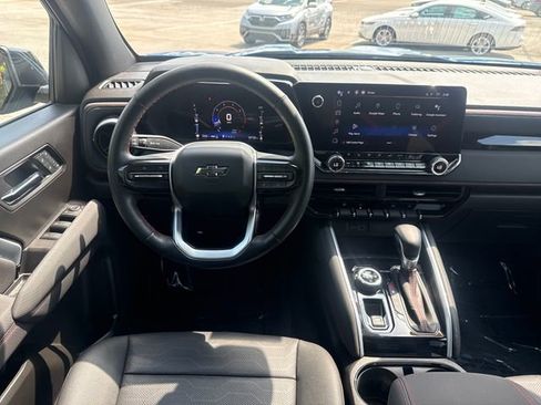 Used 2023 Chevrolet Colorado Z71 w/ Z71 Convenience Package 2 image 13