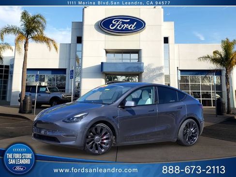 Used 2022 Tesla Model Y Performance AWD/4WD image 1