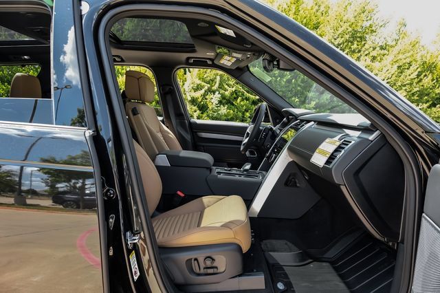 New 2026 Land Rover Discovery Limited Edition AWD/4WD image 47