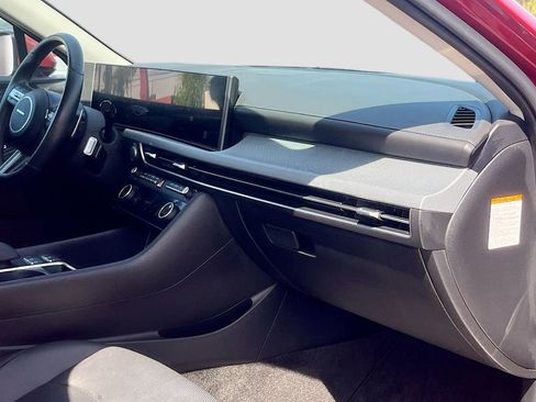 Used 2024 Hyundai Sonata Limited FWD image 30