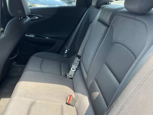 Used 2024 Chevrolet Malibu LT FWD image 23