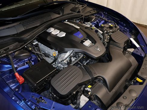 Used 2018 Maserati Ghibli S Q4 image 36