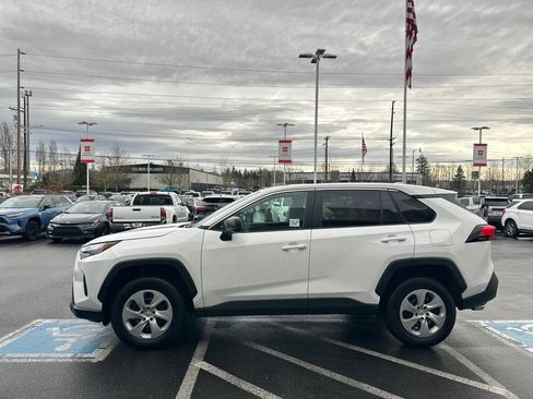 Certified 2025 Toyota RAV4 LE image 6