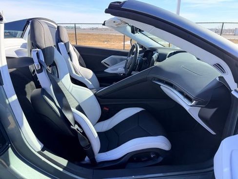 Certified 2023 Chevrolet Corvette Stingray Premium Conv w/ Z51 Performance Package image 14