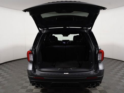 Used 2025 Ford Explorer ST AWD/4WD image 13