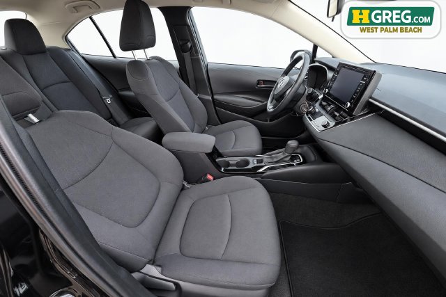 Used 2022 Toyota Corolla LE FWD image 11