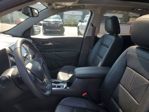 Certified 2023 Chevrolet Equinox Premier FWD image 17